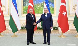 Milli Savunma Bakanı Güler Özbekistan'da Cumhurbaşkanı Mirziyoyev ile görüştü
