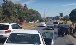 Akçay Caddesi'nde zincirleme kaza | Trafik yoğunluğu oluştu