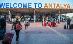 Antalya Havalimanı, 22 Haziran'da rekor kırarak yılın en yoğun gününü yaşadı