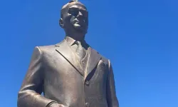 Atatürk anıtına baltalı saldırı | 2 şüpheliye gözaltı