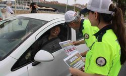 Aydın trafik polislerinden YKS öncesi örnek kampanya