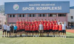 Balçova Belediye Başkanı Yiğit'ten genç sporculara moral
