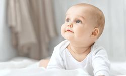Bebekler konuşmaya başlamadan önce aksan öğreniyor!