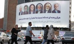 İran'da Cumhurbaşkanlığı seçimi başladı | Halk sandık başında