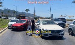 İzmir'de Küçükyalı Kavşağı'nda trafik kazası
