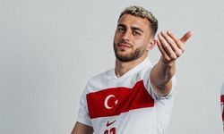 Barış Alper Yılmaz çocukluğuna döndü!