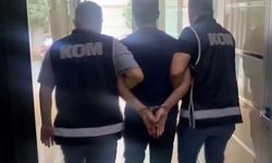 İzmir'deki rüşvetçi gümrük çalışanlarının 15'i tutuklandı