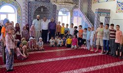 Aydın'da cami kubbelerini çocuk sesleri doldurdu