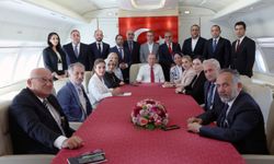 Cumhurbaşkanı Erdoğan, KKTC dönüşü uçakta gazetecilerin sorularını yanıtladı