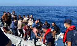 Yunanistan unsurlarınca geri itilen 25 göçmen, Fethiye açıklarında kurtarıldı