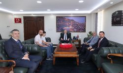Mardin Valisi Akkoyun, LGS Türkiye Birincisini tebrik etti