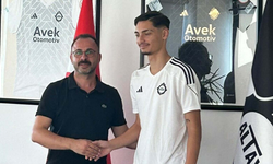 Altay transferde ilk imzayı attırdı