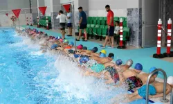 Aydın'da yarı olimpik yüzme havuzu açıldı