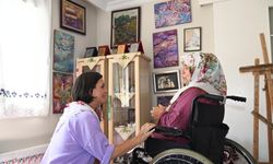 Başkan Kınay'dan ‘Şalvarlı Ressam’a destek ziyareti