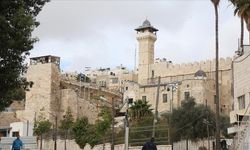 İsrail'den İbrahim Camisi'ne erişim engeli