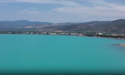 İznik Gölü, Türk rengine büründü!