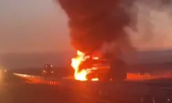 Nusaybin’de akaryakıt yüklü bir tanker alev aldı