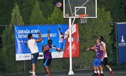 Sokak basketbolu heyecanı Bornova'da başladı