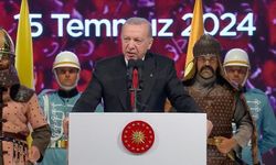 Cumhurbaşkanı Erdoğan: Milletimizin zaferi ve birlik ruhunu kutluyoruz