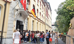 Türkiye'de eğitim veren 3 Alman okuluna Türk öğrenci alımı durduruldu!