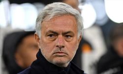 Fenerbahçe’ye yeni yıldız yolda! Mourinho devreye girdi