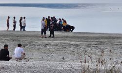 Denizli'den gelen genç, Salda Gölü'nde hayatını kaybetti