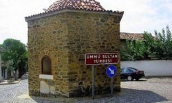 İzmir Ümmü Sultan Türbesi hakkında bilgiler, nerede, nasıl gidilir?