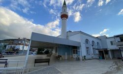 İzmir Yukarı Çarşı Cami hakkında bilgiler, nerede, nasıl gidilir?