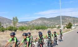 Akhisar U12 Kızlar Takımı Türkiye şampiyonu!