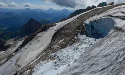 Marmolada buzulu'nun kayıp yılları: 70 hektar eridi