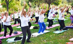 Hareketlilik Haftası Balçova'da yoga ve pilatesle kutlandı