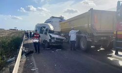 Adana’da feci trafik kazası: 4 kişi öldü, 6 kişi yaralı