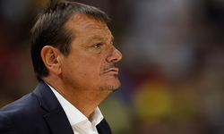 Ergin Ataman'dan pankart tepkisi: Spor barışın yeri olmalı