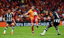 Galatasaray, PAOK karşısında ilk yarıda kilidi açamadı