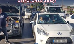 Hilal Köprü üzerinde arızalanan araç trafiği kilitledi