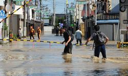 Japonya'da sel | Bir ölü, yedi kayıp, 50 bin kişi için tahliye emri