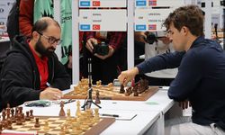 Magnus Carlsen'den satrançta puan alan ilk Türk sporcu: Mustafa Yılmaz