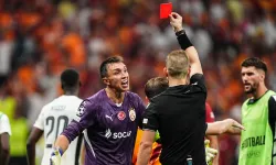 Muslera'ya UEFA'dan 3 maç ceza!