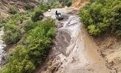 Tunceli'de heyelan: Sağanak yağış hayatı olumsuz etkiledi