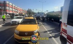 Akçay Caddesi’nde trafik kazası meydana geldi: 500 metrelik kuyruk!