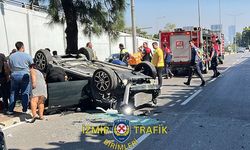 Konak İnönü Caddesi'nde kaza! 3 ölü, 2 ağır yaralı