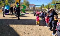 Simav'da miniklere polislik mesleği tanıtımı yapıldı