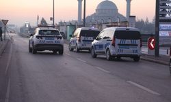 Akaryakıt istasyonunda soygun girişimi! Şüpheli, polise ateş açtı