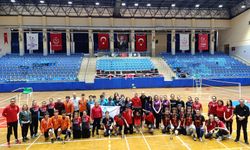 Aydın'da badminton il birinciliği sonuçlandı