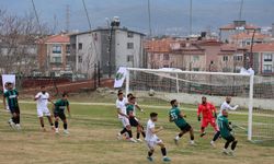 İzmirspor, Yatağan'da mağlup oldu: 2-1