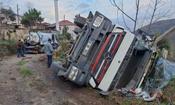 Kastamonu Cide'de beton mikseri devrildi