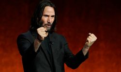 Keanu Reeves'in çalınan saatleri Şili'de bulundu