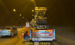 Bayraklı Tünelleri'nde arıza yapan araç trafiği felç etti