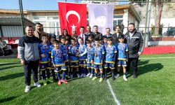 Bayraklı'da U-10 Cup Finali coşkuyla tamamlandı