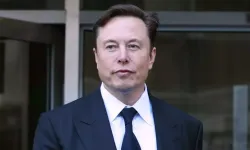 Elon Musk, X alımında geç bildirim nedeniyle dava edildi